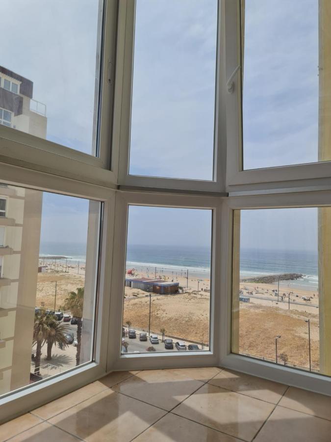 Front Costa Caparica Lisbon